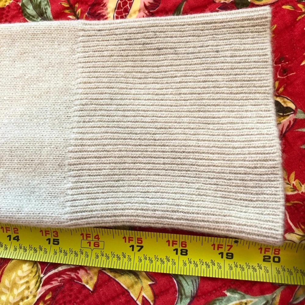 Share G. Label by Goop Virgin Wool Cardigan, No Belt, MED, Oatmeal, MSG 595 - Picture 6 of 11